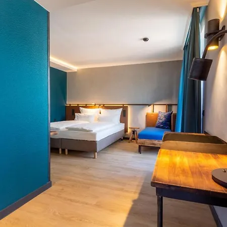 Unsoeld's Factory Hotel Munich