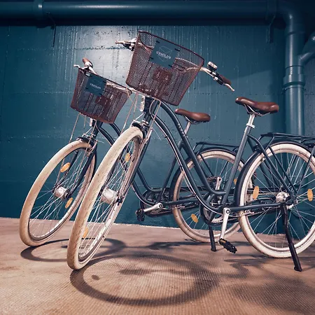 Unsoeld's Factory 4*