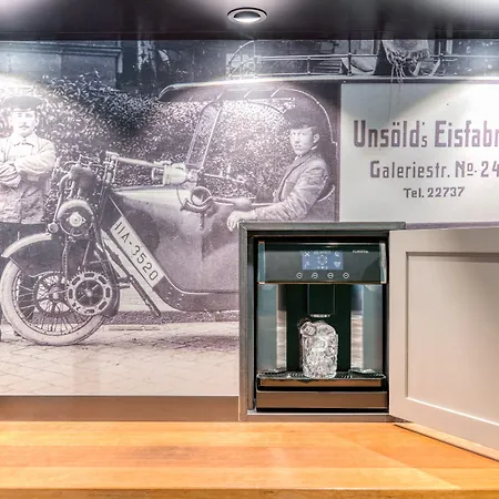 Unsoeld's Factory Mnichov