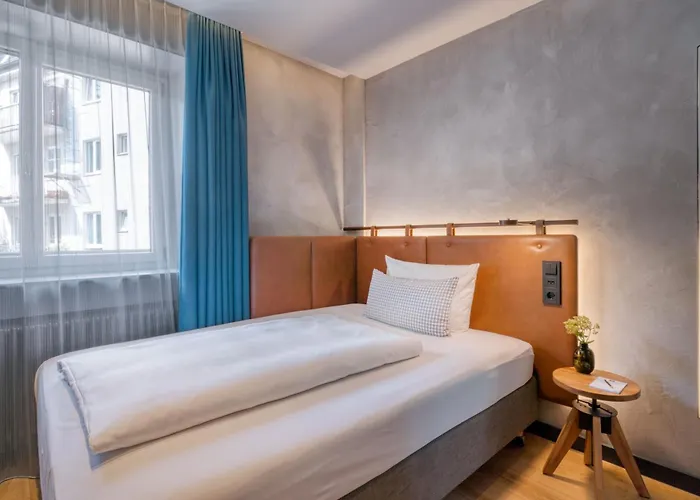 Hotel Unsoeld's Factory