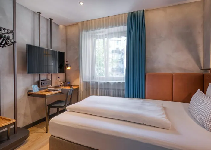 Hotel Unsoeld's Factory 4*