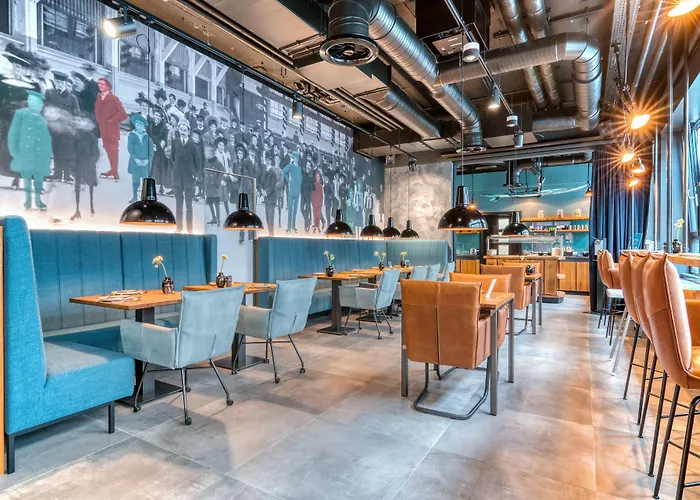 Unsoeld's Factory Hotel 4*